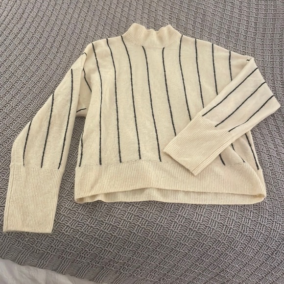Turtle Neck Striped Sweater - Picture 1 of 4